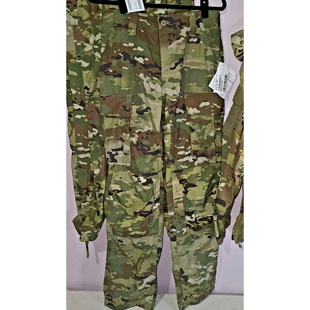 Lot of 4 SM Reg NWT USGI ECWCS Gen III Level 5 OCP Multicam 2x Jacket & 2x Pants